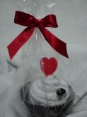 Lembrancinha Cupcake de toalha de mão bordada